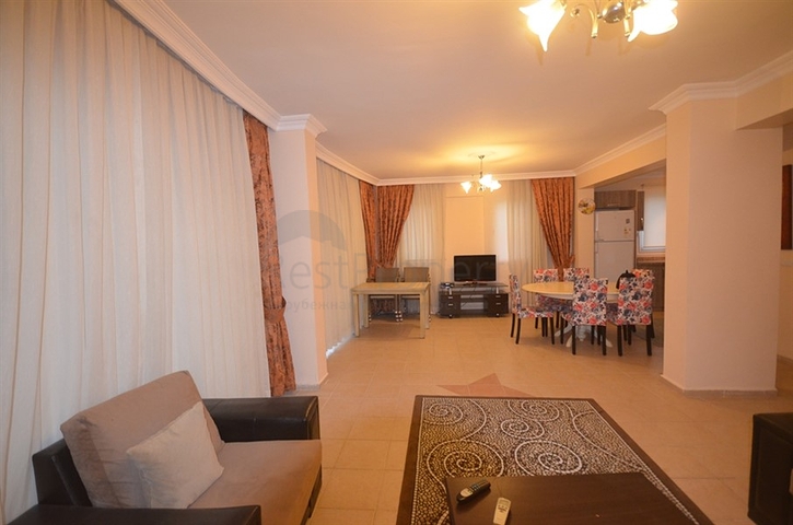 فيلا مؤثثة واسعة في فتحية