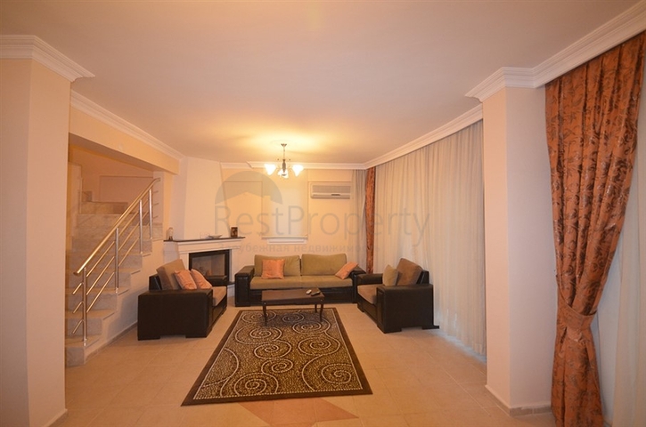 فيلا مؤثثة واسعة في فتحية