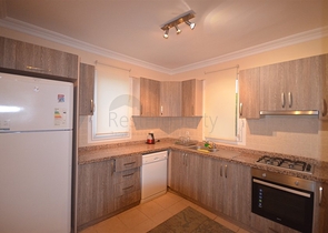 فيلا مؤثثة واسعة في فتحية