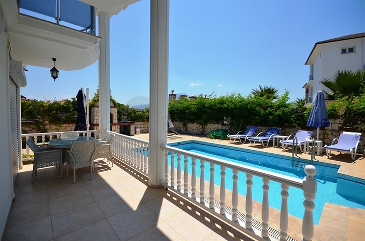 فيلا مؤثثة مع بركة سباحة خاصة في فتحية