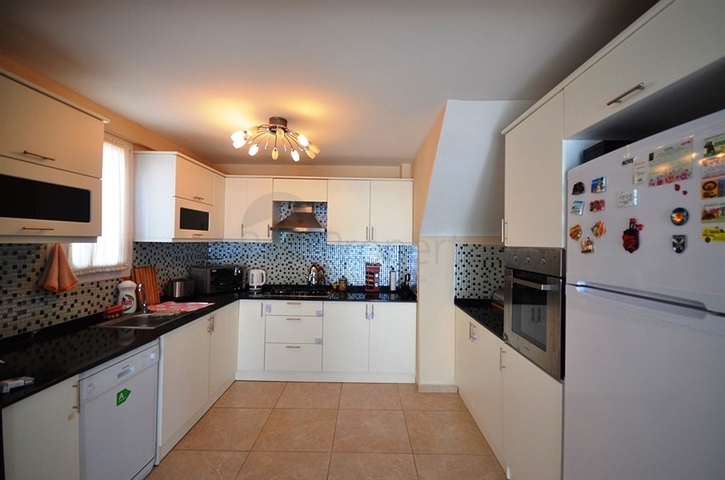 فيلا مؤثثة مع بركة سباحة خاصة في فتحية