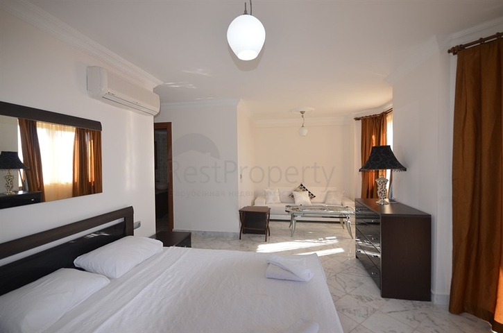 فيلا مؤثثة بإطلالة مباشرة على البحر في فتحية