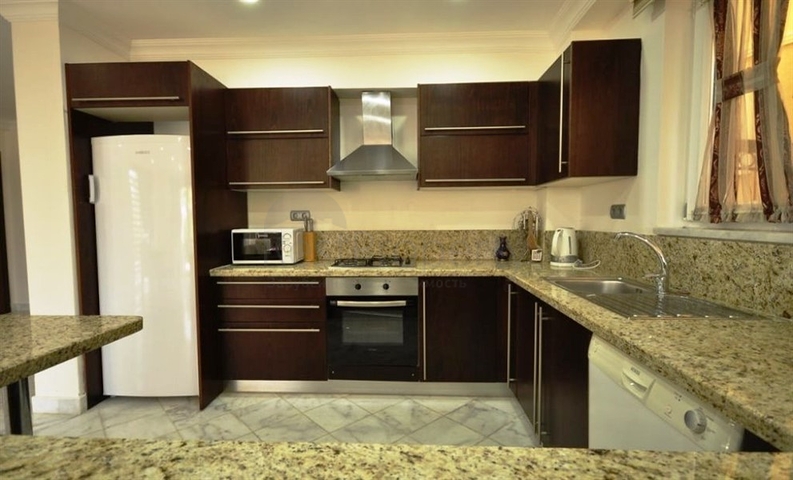 فيلا مؤثثة بإطلالة مباشرة على البحر في فتحية