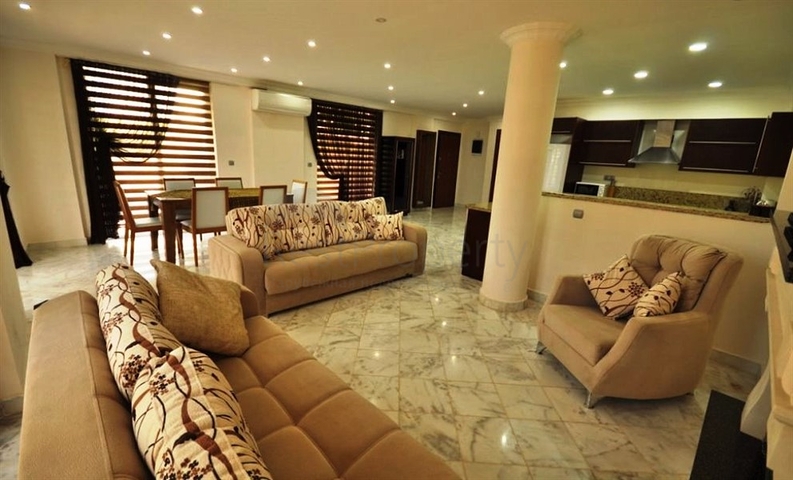 فيلا مؤثثة بإطلالة مباشرة على البحر في فتحية