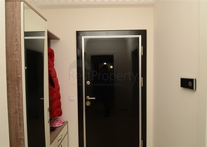 شقة بتخطيط 1+1 ضمن مجمع سكني في منطقة جيكجيلي – ألانيا