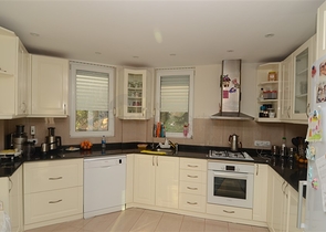 شقة بنتهاوس مريحة في منطقة كاستل – ألانيا