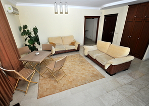 شقة مؤثثة ضمن مجمع مميز في منطقة توسمور – ألانيا