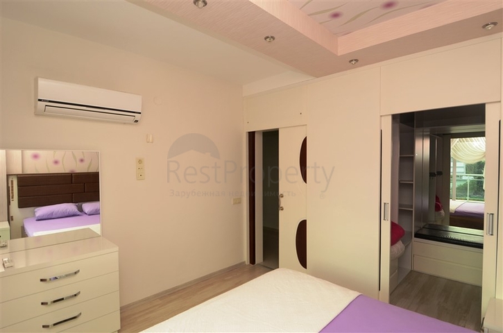 شقق ضمن مجمع سكني حديث في منطقة كاستل – ألانيا