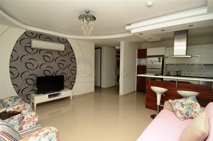 شقق ضمن مجمع سكني حديث في منطقة كاستل – ألانيا