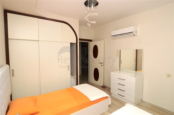 شقق ضمن مجمع سكني حديث في منطقة كاستل – ألانيا