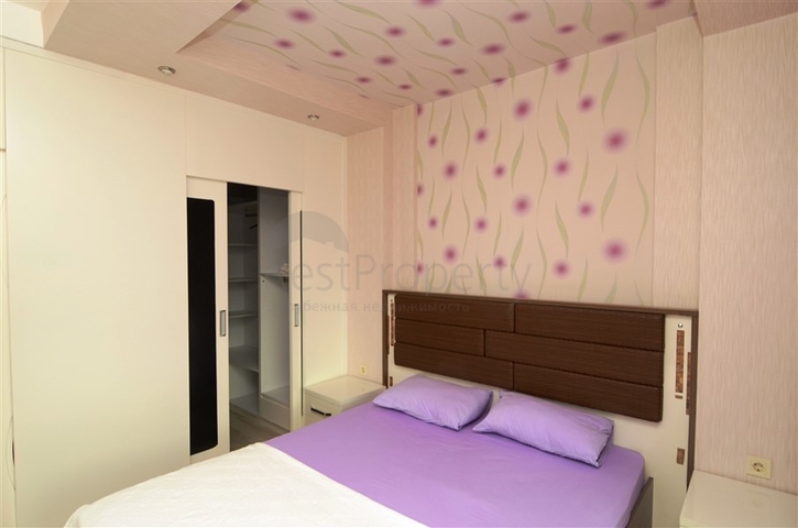 شقق ضمن مجمع سكني حديث في منطقة كاستل – ألانيا