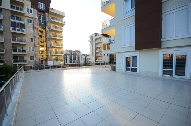 شقة مؤثثة مع تراس واسع في منطقة أفسلار من ألانيا