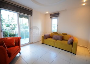 شقة مؤثثة مع تراس واسع في منطقة أفسلار من ألانيا