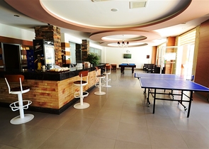 شقة مؤثثة مع تراس واسع في منطقة أفسلار من ألانيا