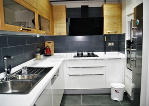 شقة مؤثثة بتصميم مميز في منطقة كونيالتي من أنطاليا