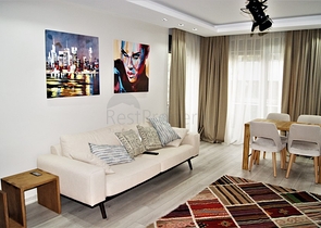 شقة مؤثثة بتصميم مميز في منطقة كونيالتي من أنطاليا