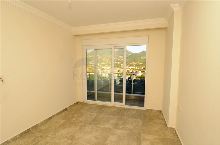 شقة بتخطيط 1+1 ضمن مجمع فاخر في منطقة جيكجيلي في ألانيا