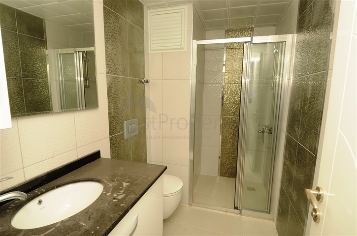 شقة بتخطيط 1+1 ضمن مجمع فاخر في منطقة جيكجيلي في ألانيا