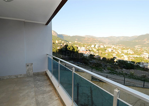 شقة بتخطيط 1+1 ضمن مجمع فاخر في منطقة جيكجيلي في ألانيا