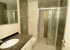 شقة بتخطيط 1+1 ضمن مجمع فاخر في منطقة جيكجيلي في ألانيا