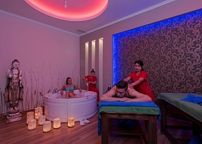 شقة بتخطيط 1+1 ضمن مجمع فاخر في منطقة جيكجيلي في ألانيا