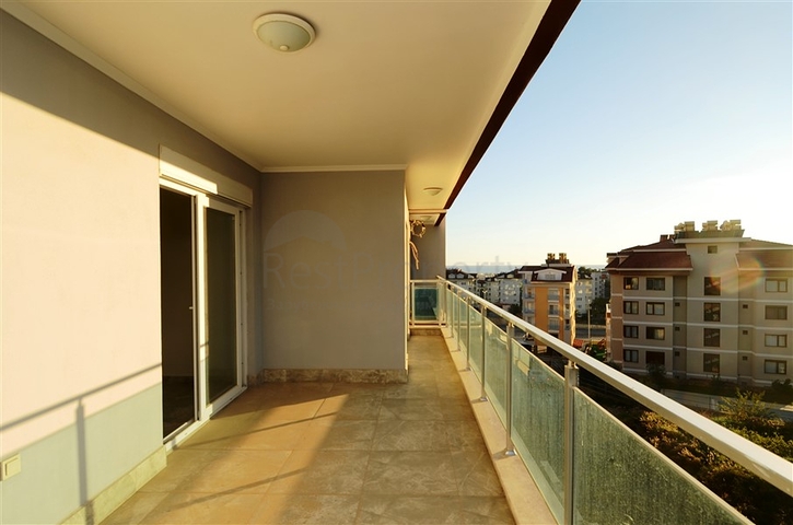 شقة عائلية كبيرة في منطقة جيكجيلي في ألانيا