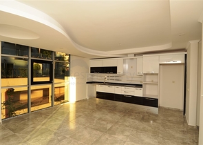 شقة عائلية كبيرة في منطقة جيكجيلي في ألانيا