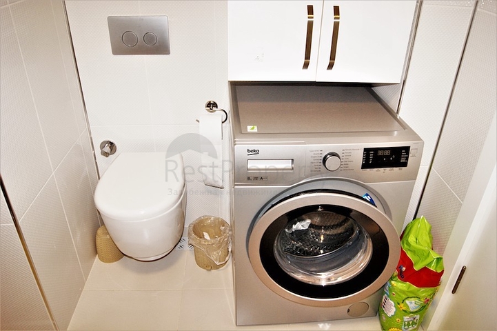 شقة مؤثثة ضمن مجمع سكني في منطقة ليمان كونيالتي من مدينة أنطاليا