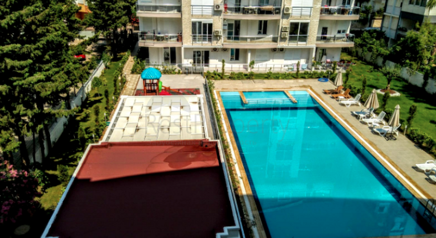 شقة مؤثثة ضمن مجمع سكني في منطقة ليمان كونيالتي من مدينة أنطاليا