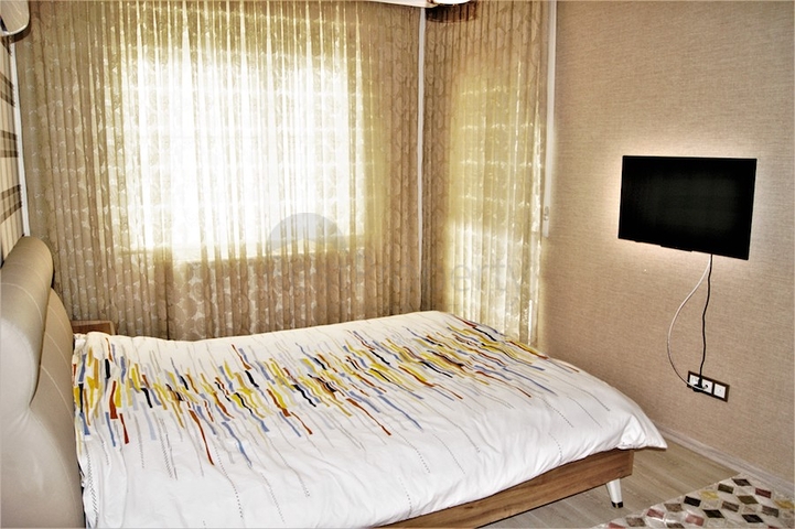 شقة مؤثثة ضمن مجمع سكني في منطقة ليمان كونيالتي من مدينة أنطاليا