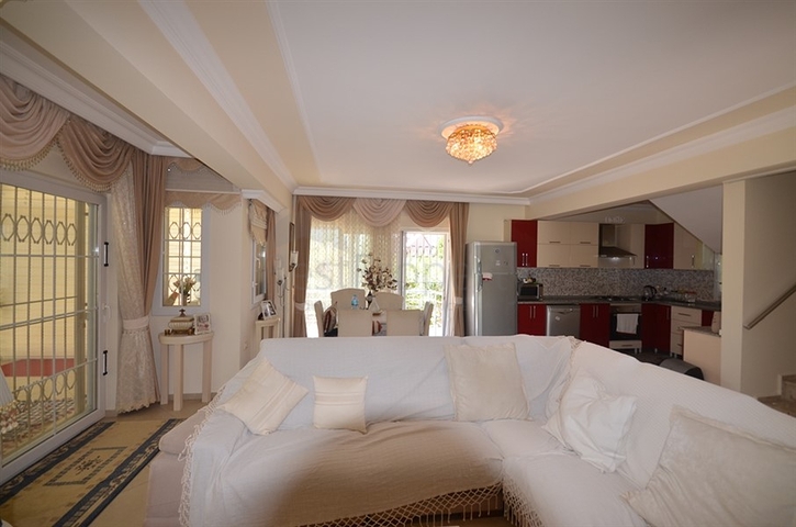 فيلا مؤثثة ومميزة في فتحية