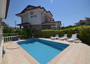 فيلا مؤثثة ومميزة في فتحية