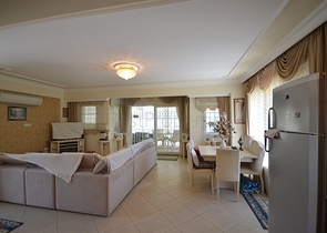 فيلا مؤثثة ومميزة في فتحية