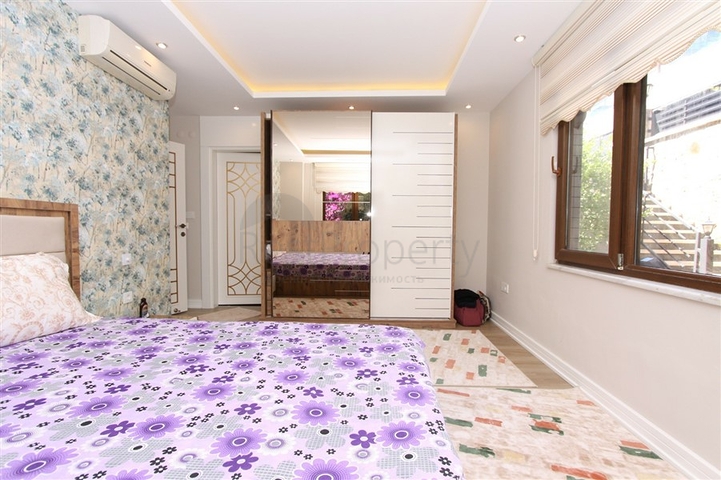 فيلا باطلالات بانورامية ساحرة في ألانيا