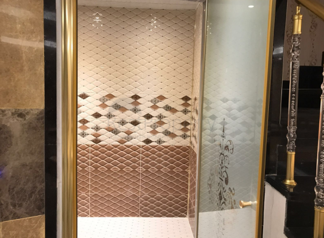 فيلا فاخرة مع بركة سباحة خاصة في في كيمير