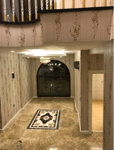 فيلا فاخرة مع بركة سباحة خاصة في في كيمير