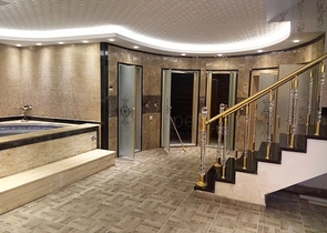 فيلا فاخرة مع بركة سباحة خاصة في في كيمير