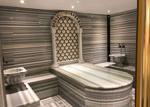 فيلا فاخرة مع بركة سباحة خاصة في في كيمير