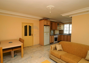 شقة مفروشة - تصميم غرفتين وصالة - في اوبا / الانيا 