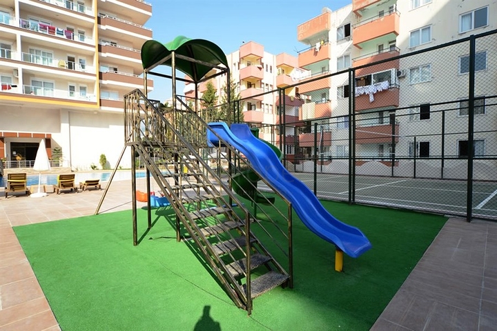 شقة استوديو مريحة للبيع تقع في منطقة محمودلار بسعر مغري للغاية.