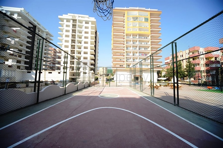 شقة استوديو مريحة للبيع تقع في منطقة محمودلار بسعر مغري للغاية.