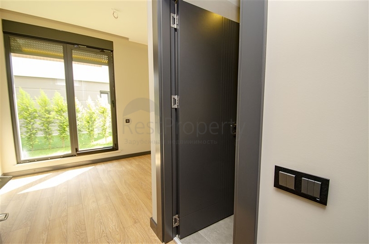 4 + 2 و 5 + 1 فلل ضمن مجمع  في أنطاليا