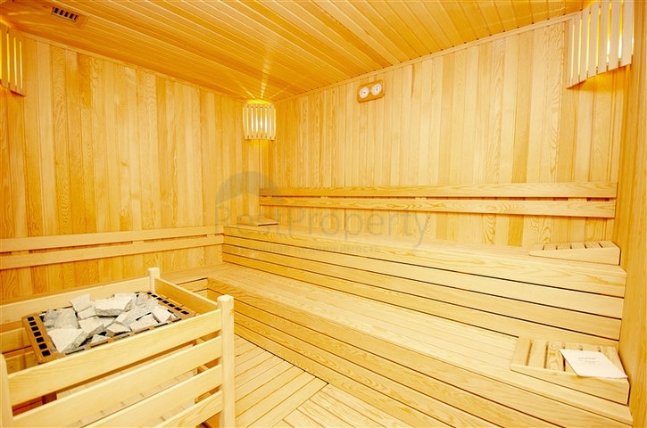 4 + 2 و 5 + 1 فلل ضمن مجمع  في أنطاليا