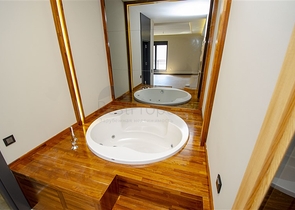 4 + 2 و 5 + 1 فلل ضمن مجمع  في أنطاليا