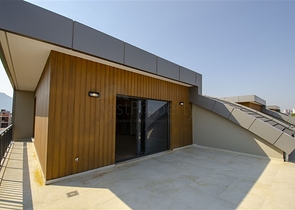 4 + 2 و 5 + 1 فلل ضمن مجمع  في أنطاليا