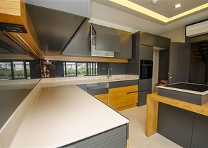 4 + 2 و 5 + 1 فلل ضمن مجمع  في أنطاليا