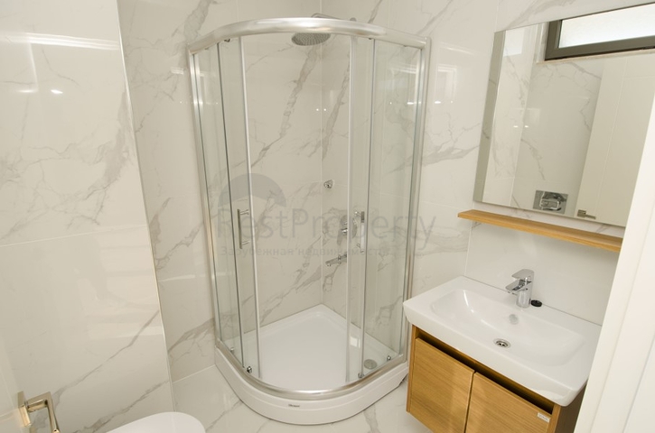 فلل في انطاليا بجانب مشروع بواشاي في انطاليا