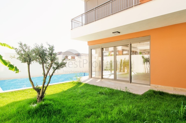 فلل في انطاليا بجانب مشروع بواشاي في انطاليا