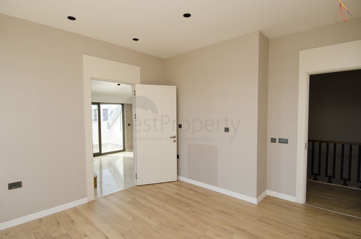 فلل في انطاليا بجانب مشروع بواشاي في انطاليا