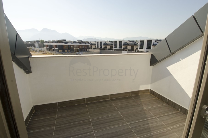 فلل في انطاليا بجانب مشروع بواشاي في انطاليا